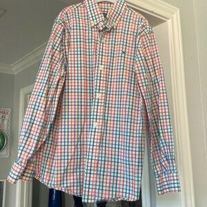 Vineyard Vines Boy cotton button down shirt size S (8-10) in multicolored plaid.